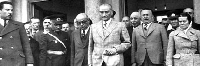 Atatürk diktatör değil Milli Şef'ti