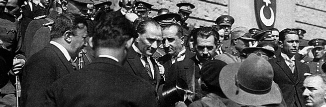 Atatürk gözüyle demokrasi